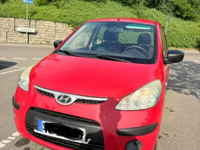 Gebraucht Hyundai i10 66 PS (48 kW) 2009 Rot Kleinwagen
