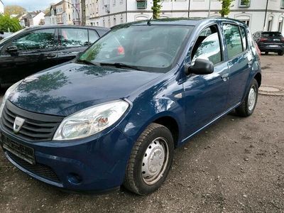 gebraucht Dacia Sandero 1.4i notverkauf