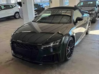 Begagnad Audi TTS Competition 320 HK (235 kW) 2024 Individuallackierungen audi ex Cab