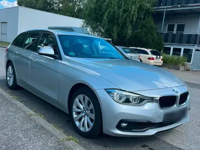 Gebraucht BMW 330 258 PS (189 kW) 2017 Silber Kombi
