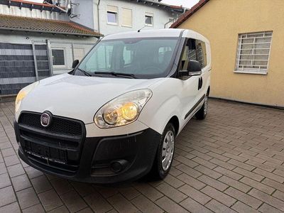 Gebraucht Fiat Doblò 95 PS (69 kW) 2014 Weiß Van / Kleinbus