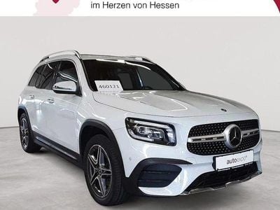 Mercedes GLB220