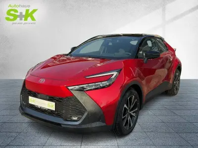 Neu Toyota C-HR 223 PS (164 kW) 2026 Karminarot metallic / dach schwarz (rot) SUV