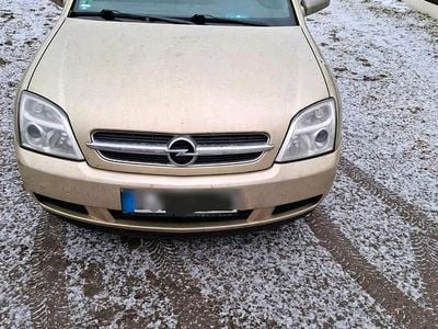 Gold Gebraucht 2004 Opel Vectra Kombi | 1.000 €