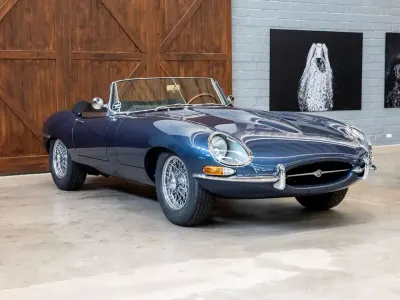 Gebraucht Jaguar E-Type 265 PS (194 kW) 1963 Opalescent dark blue Cabrio