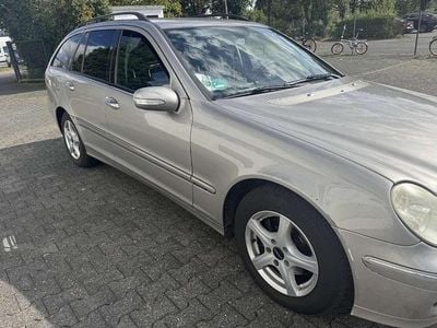 Usata Mercedes C220 Avantgarde 150 CV (110 kW) 2005 Station wagon