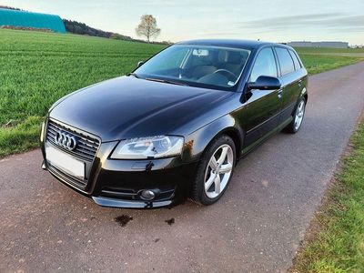Gebraucht Audi A3 Sportback Sport 125 PS (91 kW) 2010 Schwarz Kleinwagen