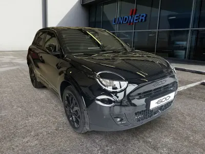 Neu Fiat 600 Sport 110 PS (80 kW) 2026 Schwarz SUV
