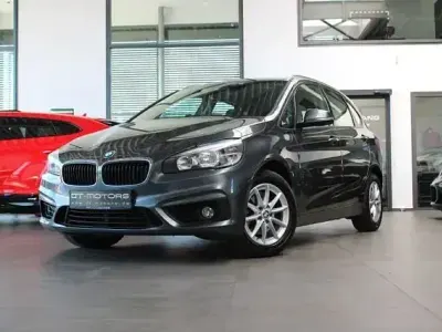 Gebraucht BMW 218 Active Tourer Advantage 150 PS (110 kW) 2016 Grau Van / Kleinbus