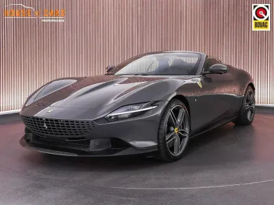 Gebraucht Ferrari Roma 620 PS (456 kW) 2024 Grau Cabrio