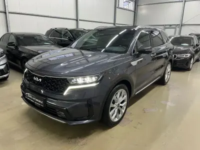Usata Kia Sorento Platinum 201 CV (147 kW) 2022 Grigio SUV
