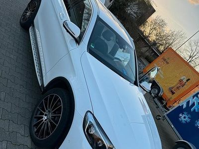 Gebraucht Mercedes GLC250 AMG 204 PS (150 kW) 2016 Weiß SUV