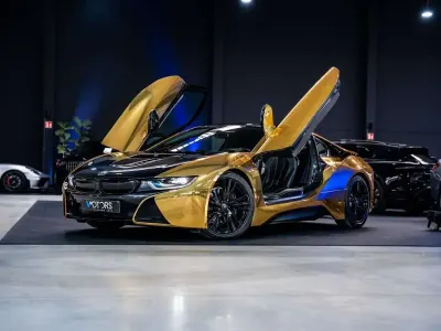 Gebraucht BMW i8 Performance 362 PS (266 kW) 2015 Grau Coupé
