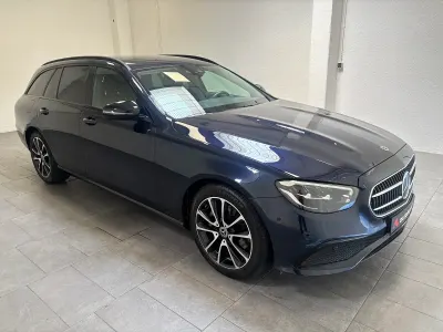 Gebraucht Mercedes E200 Avantgarde 211 PS (155 kW) 2022 Blau Kombi