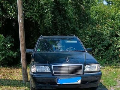 Mercedes C180