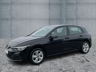 Gebraucht VW Golf VIII Life 150 PS (110 kW) 2020