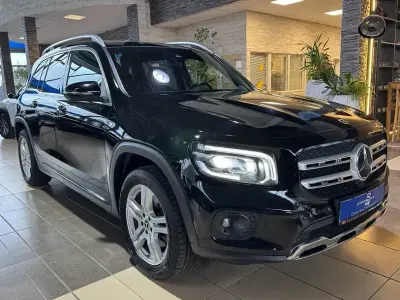 Gebraucht Mercedes GLB200 Business 150 PS (110 kW) 2021 Schwarz SUV