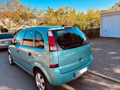 Second-hand Opel Meriva Essentia 101 CP (74 kW) 2005 Albastru Monovolum