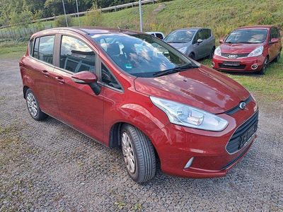 Gebraucht Ford B-MAX S 101 PS (74 kW) 2016 Cranberryrot metallic Van / Kleinbus