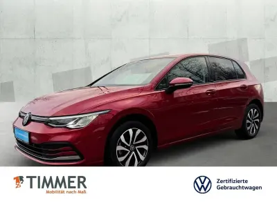 Gebraucht VW Golf VIII Active 150 PS (110 kW) 2022 Kings red metallic Limousine