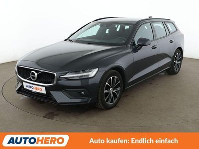 Gebraucht Volvo V60 Momentum 150 PS (110 kW) 2020 Grau Kombi