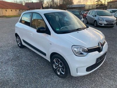Begagnad Renault Twingo Equilibre 65 HK (47 kW) 2023 Vit Halvkombi