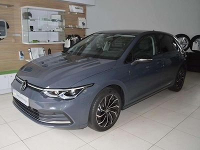 Gebraucht VW Golf VIII Move 150 PS (110 kW) 2023 Delfingrau metallic Limousine