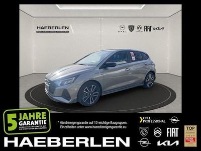 Silber (metallic) Gebraucht 2023 Hyundai i20 N Line Limousine | 18.950 € (Guter Preis)