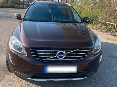 Gebraucht Volvo XC60 Summum 215 PS (158 kW) 2013 Braun SUV
