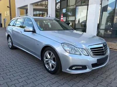 Gebraucht Mercedes E350 231 PS (169 kW) 2010 Silber Kombi