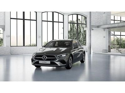 Gebraucht Mercedes A180 Progressive 136 PS (100 kW) 2025 Grau