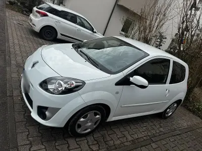 Gebraucht Renault Twingo 75 PS (55 kW) 2011 Weiß Kleinwagen