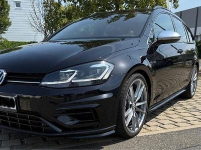 Schwarz Gebraucht 2020 VW Golf VII R Kombi | 31.399 € (Fairer Preis)