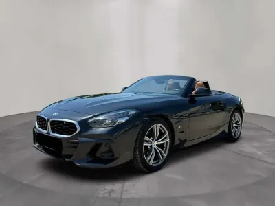Gebraucht BMW Z4 M Sport 197 PS (144 kW) 2023 Saphirschwarz Cabrio