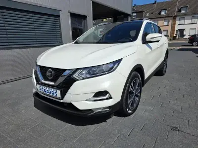 Gebraucht Nissan Qashqai Zama 158 PS (116 kW) 2021 Weiß SUV