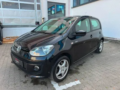 Usata VW up! Cup 60 CV (44 kW) 2014 Nero Utilitaria
