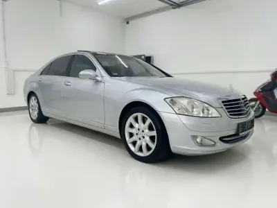 Gebraucht Mercedes S500 387 PS (284 kW) 2008 Silber Limousine