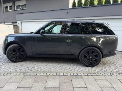 Gebraucht Land Rover Range Rover HSE 349 PS (256 kW) 2025 Grau SUV