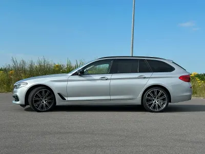 Gebraucht BMW 530 Shadowline 265 PS (194 kW) 2017 Silber Kombi