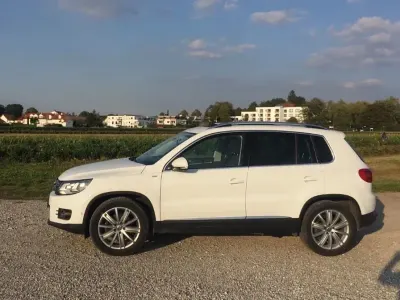 Gebraucht VW Tiguan Sportline 160 PS (117 kW) 2013 Weiß SUV