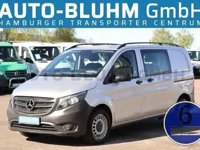 Używany Mercedes Vito 136 KM (100 kW) 2021 Srebrny Van