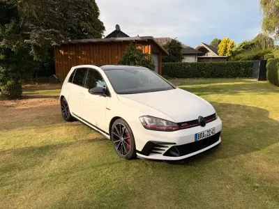 Gebraucht VW Golf VII GTI Clubsport 265 PS (194 kW) 2016 Weiß Limousine