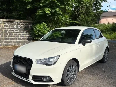 Gebraucht Audi A1 S-Line 86 PS (63 kW) 2012 Weiß Kleinwagen