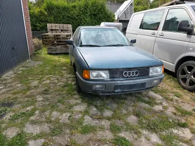 Gebraucht Audi 80 90 PS (66 kW) 1990 Grau Limousine