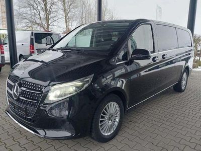 Używany Mercedes E300 Avantgarde 237 KM (174 kW) 2024 Czarny Kombi
