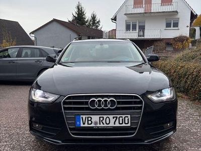 Schwarz Gebraucht 2012 Audi A4 Kombi | 6.800 € (Fairer Preis)