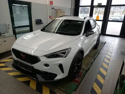 Gebraucht Cupra Formentor VZ 245 PS (180 kW) 2024 Nevada white SUV