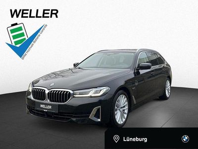 Black sapphire (schwarz) Gebraucht 2022 BMW 530e Efficient Dynamics Kombi | 37.990 € (Guter Preis)