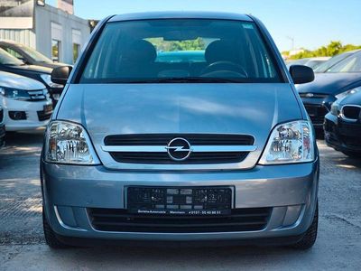 Usata Opel Meriva 87 CV (63 kW) 2003 Argento Monovolume