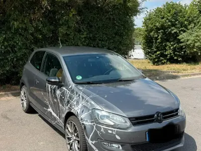 Gebraucht VW Polo 105 PS (77 kW) 2013 Grau Kleinwagen